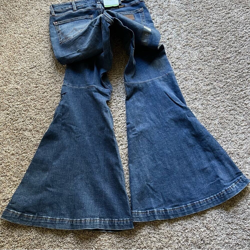NWT Wrangler Retro High Rise Bell Bottom Flare Denim Hemp Stretch Jeans - Picture 6 of 13